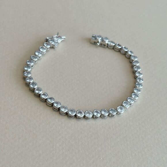 Tennis Bracelet N1391 - Picture 5 of 7